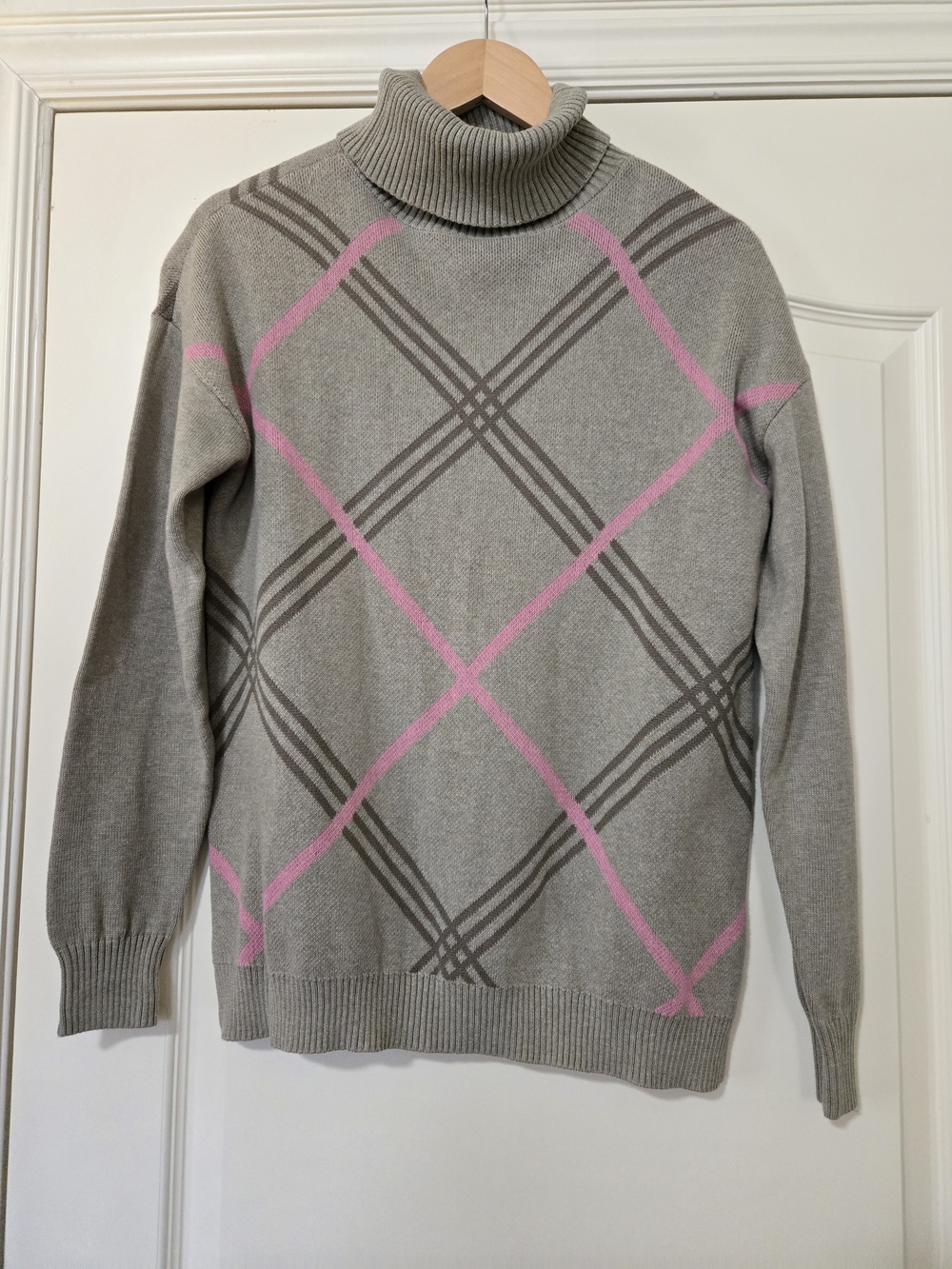 Belle by Kim Gravel Gray Turtleneck Cotton Sweater with Pink Argyle Warm Cozy